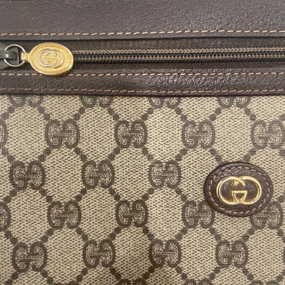 Gucci  Monogram Pouch. - Picture 3 of 15